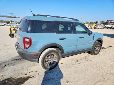 2022 Ford Bronco Sport, VIN 3FMCR9B69NRE34056. Фото 3 з 6 з аукціону Copart. Каталог авто зі США OpenDataCar.