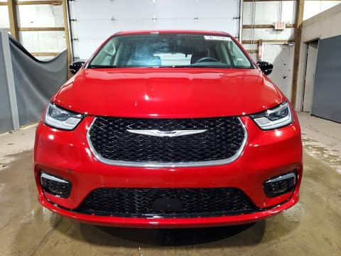 2024 Chrysler Pacifica, VIN 2C4RC1BGXRR157813. Фото 5 з 6 з аукціону Copart. Каталог авто зі США OpenDataCar.