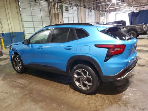 2025 Chevrolet Trax, VIN KL77LHEP2SC120312. Фото 2 з 6 з аукціону Copart. Каталог авто зі США OpenDataCar.