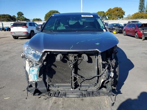 2017 Toyota Highlander, VIN 5TDDZRFH8HS380559. Zdjęcie 5 z 6 z aukcji Copart. Katalog aut z USA OpenDataCar.