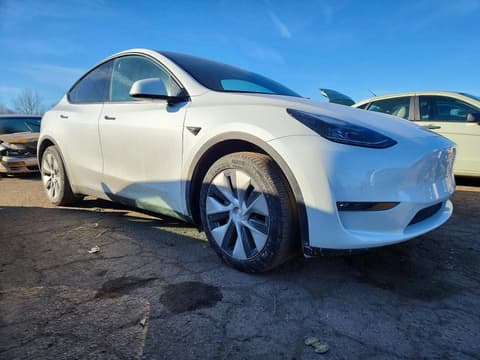 2023 Tesla Model Y, VIN 7SAYGAEE0PF675323. Фото 4 з 6 з аукціону Copart. Каталог авто зі США OpenDataCar.