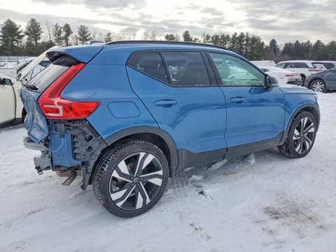 2025 Volvo XC40, VIN YV4L12UM3S2453889. Фото 3 з 6 з аукціону Copart. Каталог авто зі США OpenDataCar.