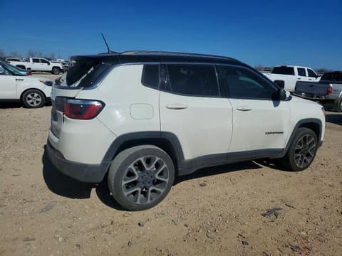 2017 Jeep Compass, VIN 3C4NJDCB1HT689262. Фото 3 з 6 з аукціону Copart. Каталог авто зі США OpenDataCar.