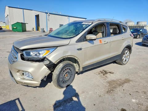 2018 Ford Escape, VIN 1FMCU9J9XJUB54238. Фото 1 з 6 з аукціону Copart. Каталог авто зі США OpenDataCar.