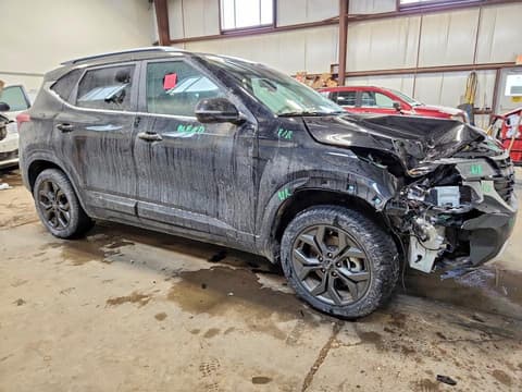 2025 Kia Seltos, VIN KNDEUCAA1S7792513. Фото 4 з 6 з аукціону Copart. Каталог авто зі США OpenDataCar.