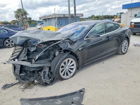 2020 Tesla Model S, VIN 5YJSA1E20LF358954. Фото 1 з 6 з аукціону Copart. Каталог авто зі США OpenDataCar.