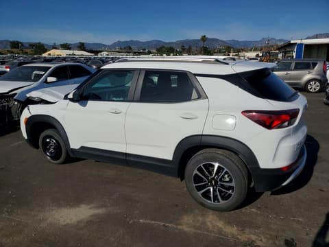 2025 Chevrolet Trailblazer, VIN KL79MRSL5SB111560. Фото 2 з 6 з аукціону Copart. Каталог авто зі США OpenDataCar.