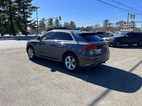 2019 Audi Q8, VIN WA1AVAF16KD010565. Фото 3 из 6 с аукциона Copart. Каталог авто из США OpenDataCar.