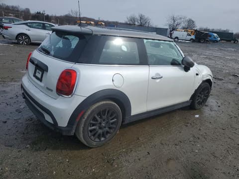2024 Mini Cooper, VIN WMW33DH04R2U32704. Фото 3 з 6 з аукціону Copart. Каталог авто зі США OpenDataCar.
