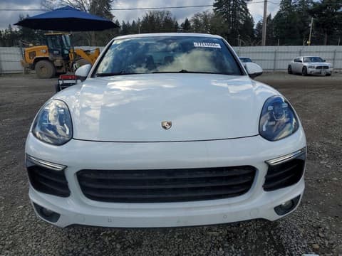 2016 Porsche Cayenne, VIN WP1AA2A21GLA10086. Фото 5 з 6 з аукціону Copart. Каталог авто зі США OpenDataCar.