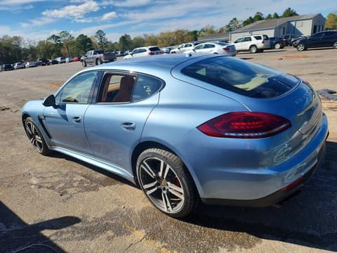 2015 Porsche Panamera, VIN WP0AF2A73FL081223. Фото 2 з 6 з аукціону Copart. Каталог авто зі США OpenDataCar.