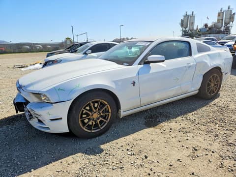 2014 Ford Mustang, VIN 1ZVBP8AM4E5333488. Фото 1 з 6 з аукціону Copart. Каталог авто зі США OpenDataCar.