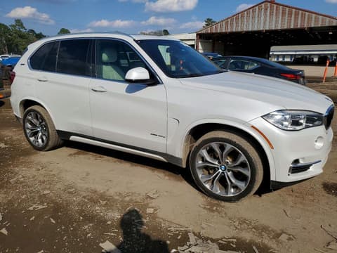 2017 Bmw X5, VIN 5UXKT0C58H0S80042. Zdjęcie 4 z 6 z aukcji Copart. Katalog aut z USA OpenDataCar.