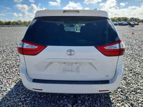 2017 Toyota Sienna, VIN 5TDKZ3DC3HS842845. Фото 6 з 6 з аукціону Copart. Каталог авто зі США OpenDataCar.