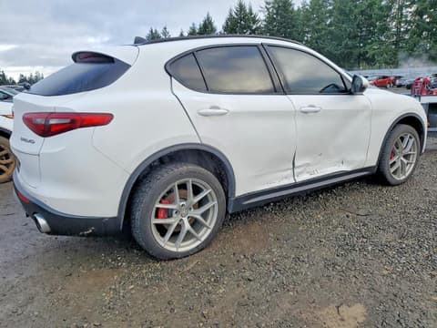 2018 Alfa romeo Stelvio, VIN ZASFAKPN3J7B74181. Фото 3 з 6 з аукціону Copart. Каталог авто зі США OpenDataCar.