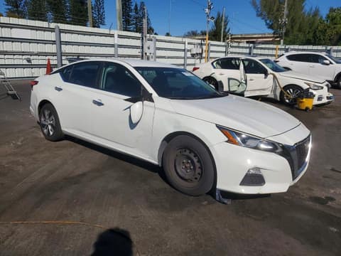 2020 Nissan Altima, VIN 1N4BL4BV1LC248640. Фото 4 з 6 з аукціону Copart. Каталог авто зі США OpenDataCar.