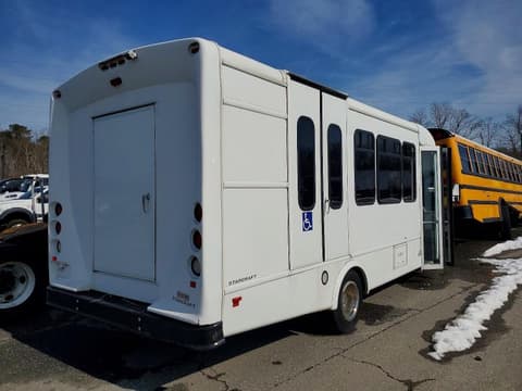 2017 Ford E-450, VIN 1FDFE4FS5HDC32119. Фото 4 з 6 з аукціону Copart. Каталог авто зі США OpenDataCar.