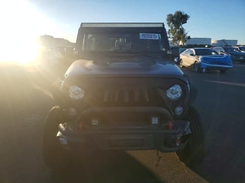 2017 Jeep Wrangler Unlimited, VIN 1C4HJWFG4HL564722. Фото 5 из 6 с аукциона Copart. Каталог авто из США OpenDataCar.