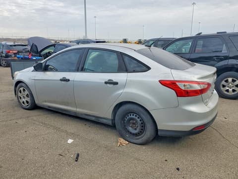2014 Ford Focus, VIN 1FADP3E27EL302115. Фото 2 з 6 з аукціону Copart. Каталог авто зі США OpenDataCar.