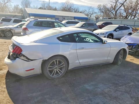2015 Ford Mustang, VIN 1FA6P8TH9F5344997. Фото 3 з 6 з аукціону Copart. Каталог авто зі США OpenDataCar.
