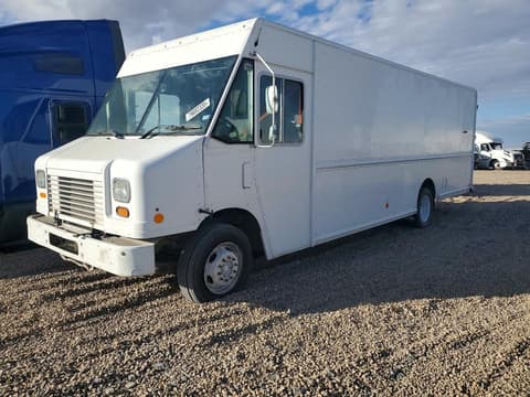 2015 Ford F59, VIN 1F66F5KY0F0A04912. Фото 1 из 6 с аукциона Copart. Каталог авто из США OpenDataCar.