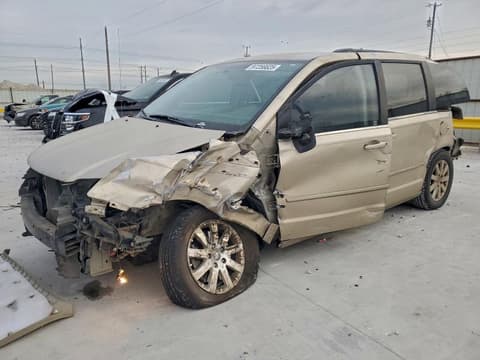 2016 Chrysler Town & Country, VIN 2C4RC1AG6GR190371. Фото 1 из 6 с аукциона Copart. Каталог авто из США OpenDataCar.