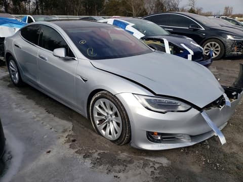 2016 Tesla Model S, VIN 5YJSA1E29GF174179. Zdjęcie 4 z 6 z aukcji Copart. Katalog aut z USA OpenDataCar.