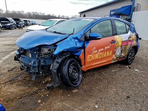 2015 Toyota Prius C, VIN JTDKDTB33F1105690. Фото 1 з 6 з аукціону Copart. Каталог авто зі США OpenDataCar.