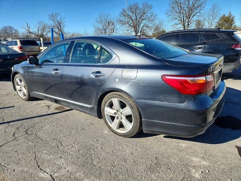 2011 Lexus LS 460, VIN JTHBL5EF2B5106626. Фото 2 из 6 с аукциона Copart. Каталог авто из США OpenDataCar.