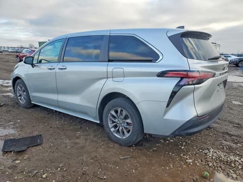 2021 Toyota Sienna, VIN 5TDKRKEC7MS029270. Фото 2 з 6 з аукціону Copart. Каталог авто зі США OpenDataCar.