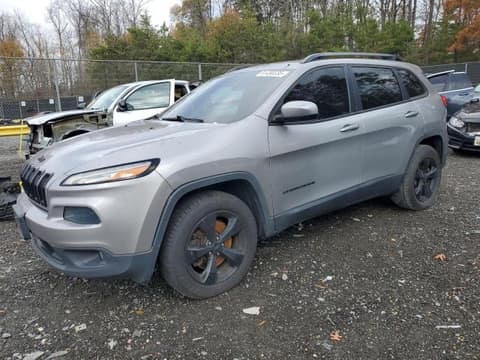 2018 Jeep Cherokee, VIN 1C4PJMCB9JD574767. Фото 1 з 6 з аукціону Copart. Каталог авто зі США OpenDataCar.