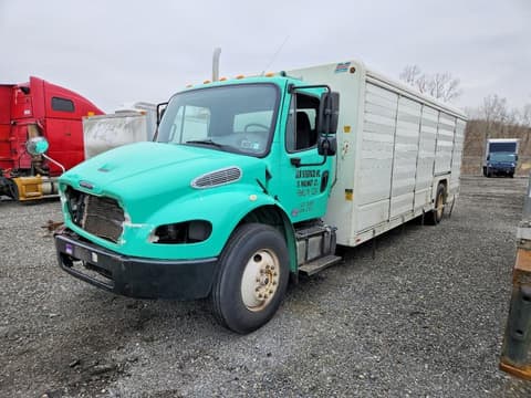 2014 Freightliner M2 106, VIN 1FVACXDT6EHFM2275. Фото 2 з 6 з аукціону Copart. Каталог авто зі США OpenDataCar.