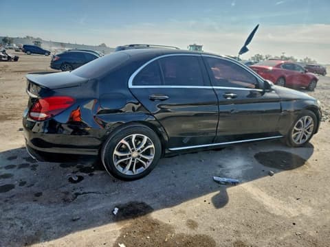 2015 Mercedes-benz C-Class, VIN 55SWF4KB1FU059369. Фото 3 з 6 з аукціону Copart. Каталог авто зі США OpenDataCar.