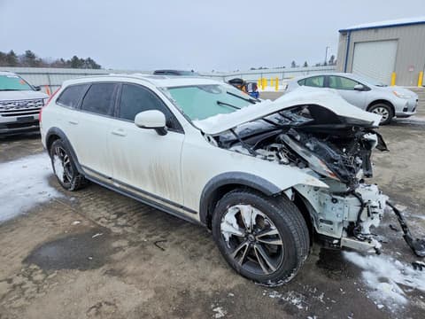 2019 Volvo V90 Cross Country, VIN YV4102NK0K1084714. Фото 4 из 6 с аукциона Copart. Каталог авто из США OpenDataCar.