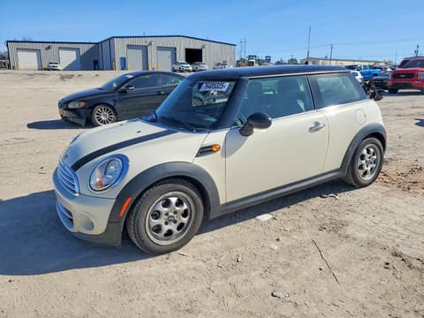 2013 Mini Cooper, VIN WMWSU3C50DT545932. Фото 1 з 6 з аукціону Copart. Каталог авто зі США OpenDataCar.