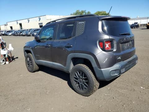 2016 Jeep Renegade, VIN ZACCJBBT8GPD83493. Фото 2 из 6 с аукциона Copart. Каталог авто из США OpenDataCar.