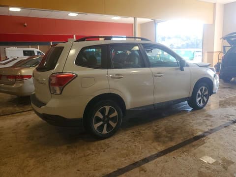 2018 Subaru Forester, VIN JF2SJABC1JH503723. Фото 3 з 6 з аукціону Copart. Каталог авто зі США OpenDataCar.