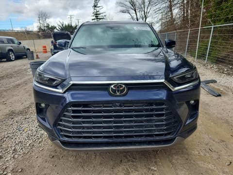 2026 Toyota Highlander, VIN 5TDACAB56TS077001. Фото 5 з 6 з аукціону Copart. Каталог авто зі США OpenDataCar.