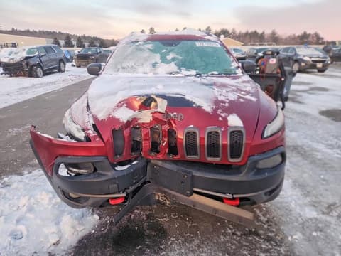 2015 Jeep Cherokee, VIN 1C4PJMBS3FW785699. Фото 5 з 6 з аукціону Copart. Каталог авто зі США OpenDataCar.