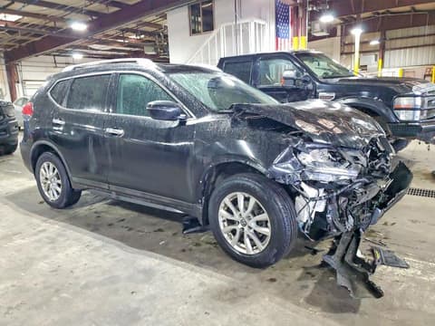 2017 Nissan Rogue, VIN 5N1AT2MV5HC732644. Zdjęcie 4 z 6 z aukcji Copart. Katalog aut z USA OpenDataCar.