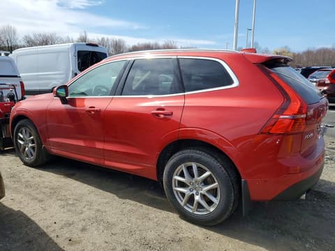 2019 Volvo XC60, VIN LYV102RK4KB200955. Фото 2 з 6 з аукціону Copart. Каталог авто зі США OpenDataCar.