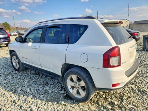 2014 Jeep Compass, VIN 1C4NJDBB9ED703282. Фото 2 з 6 з аукціону Copart. Каталог авто зі США OpenDataCar.