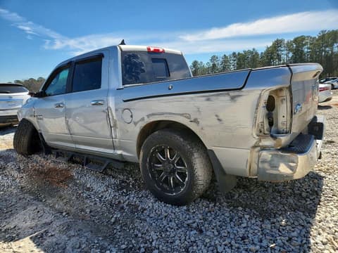 2017 Ram 1500, VIN 1C6RR7LT1HS593046. Фото 2 з 6 з аукціону Copart. Каталог авто зі США OpenDataCar.