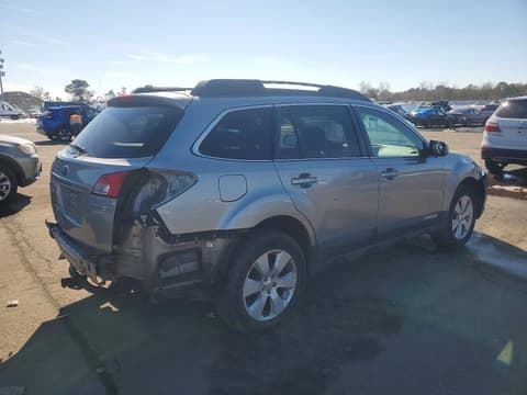 2011 Subaru Outback, VIN 4S4BRBCC6B3313258. Zdjęcie 3 z 6 z aukcji Copart. Katalog aut z USA OpenDataCar.