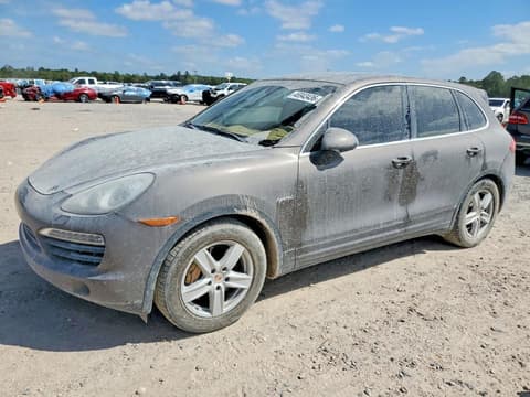 2014 Porsche Cayenne, VIN WP1AE2A29ELA51180. Фото 1 з 6 з аукціону Copart. Каталог авто зі США OpenDataCar.