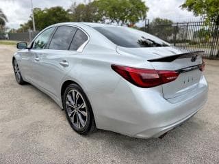 2018 Infiniti Q50, VIN JN1CV7APXJM240091. Фото 2 з 6 з аукціону Copart. Каталог авто зі США OpenDataCar.