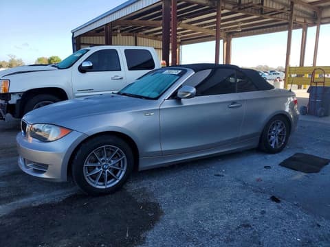 2011 Bmw 1 Series, VIN WBAUL7C58BVM78999. Фото 1 из 6 с аукциона Copart. Каталог авто из США OpenDataCar.