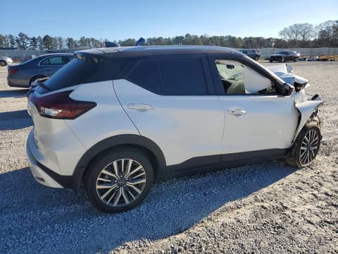 2024 Nissan Kicks, VIN 3N1CP5CV6RL522132. Фото 3 з 6 з аукціону Copart. Каталог авто зі США OpenDataCar.