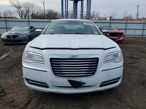 2013 Chrysler 300, VIN 2C3CCAAG8DH551711. Фото 5 з 6 з аукціону Copart. Каталог авто зі США OpenDataCar.