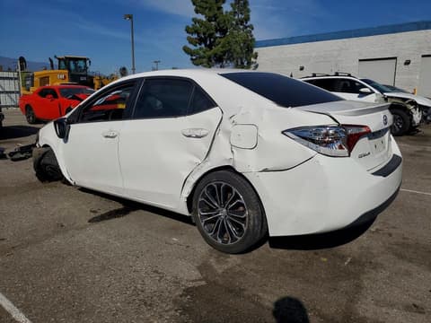 2015 Toyota Corolla, VIN 5YFBURHE5FP215647. Zdjęcie 2 z 6 z aukcji Copart. Katalog aut z USA OpenDataCar.